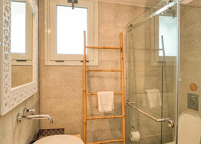 Santa Maria Hotell 3*