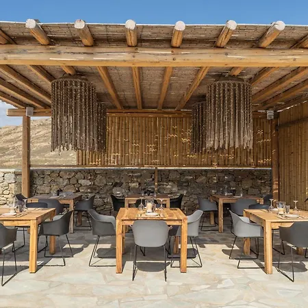 Santa Maria فندق 3*